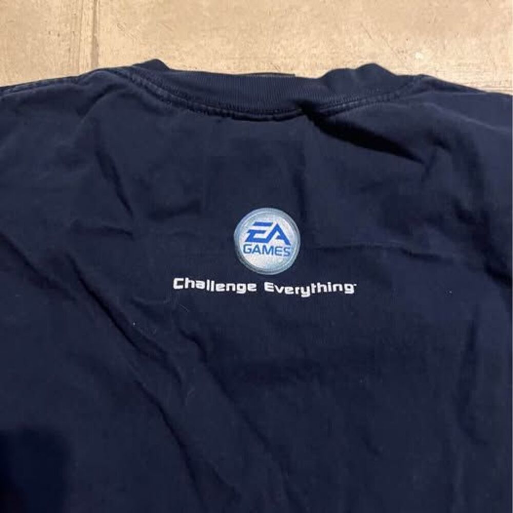EA Sports “save the world” graphic tshirt size large